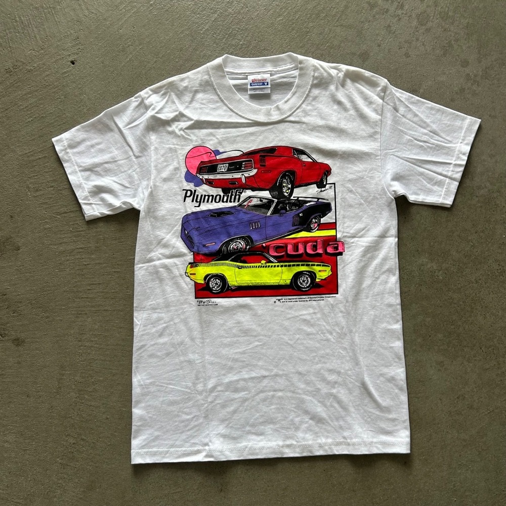 Vintage 90s Plymouth Barracuda Shirt Size Small White Muscle Classic Car